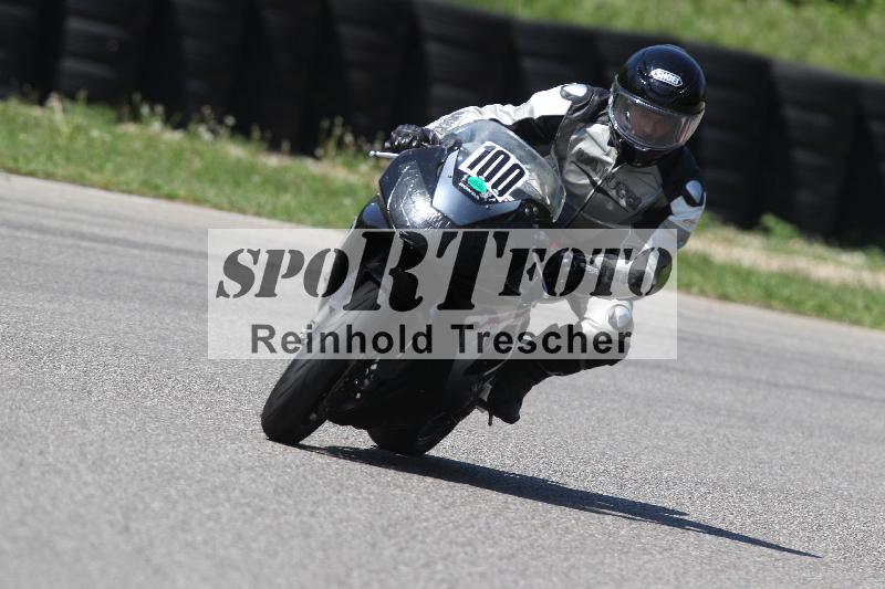 /Archiv-2025/11 29.04.2025 PROMAX ADR/Gruppe gruen/100